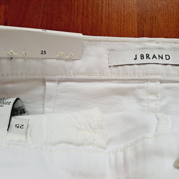 NEW J Brand Destructive White Mid-Rise Pencil Mini Skirt Size 25 - Picture 8 of 16